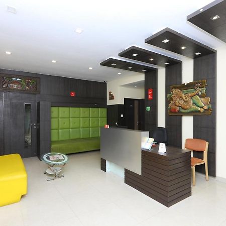 Flagship Chennai Residency T Nagar Near Ags Cinemas T Nagar Exterior photo
